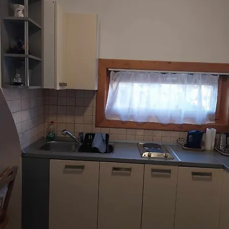 Porkolab Apartmanhaz Gyenesdias