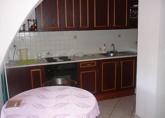 Porkolab Apartmanhaz Apartmán Gyenesdiás