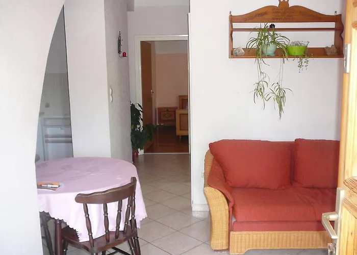 Porkolab Apartmanhaz * Gyenesdiás